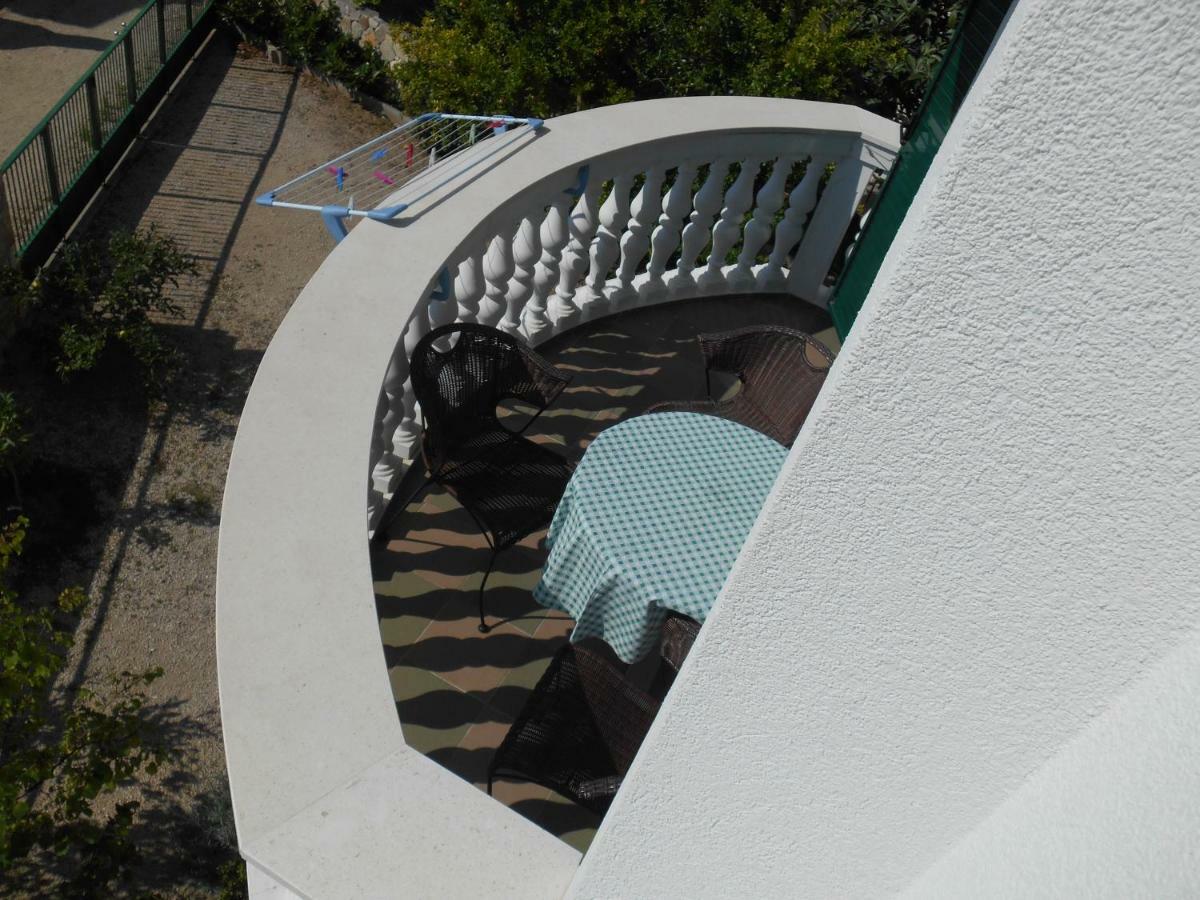Apartmani Vukicevic Vodice Exteriör bild
