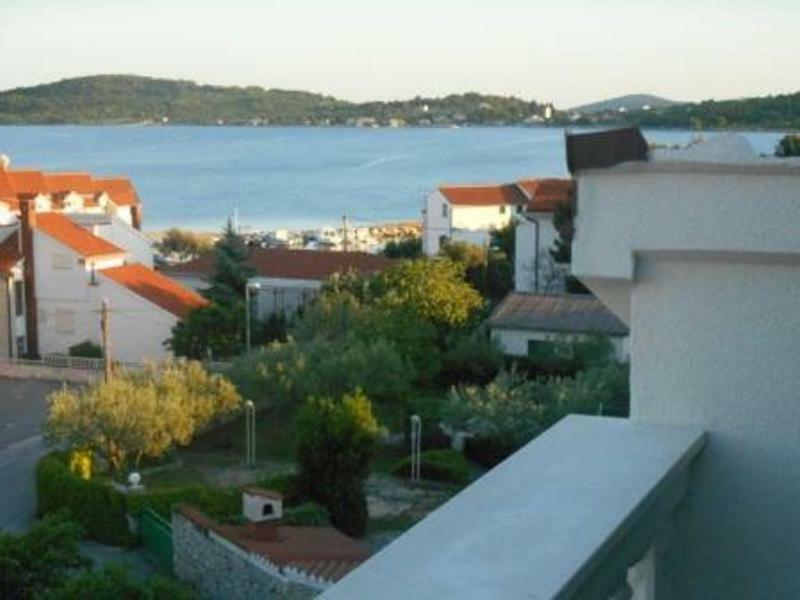 Apartmani Vukicevic Vodice Exteriör bild